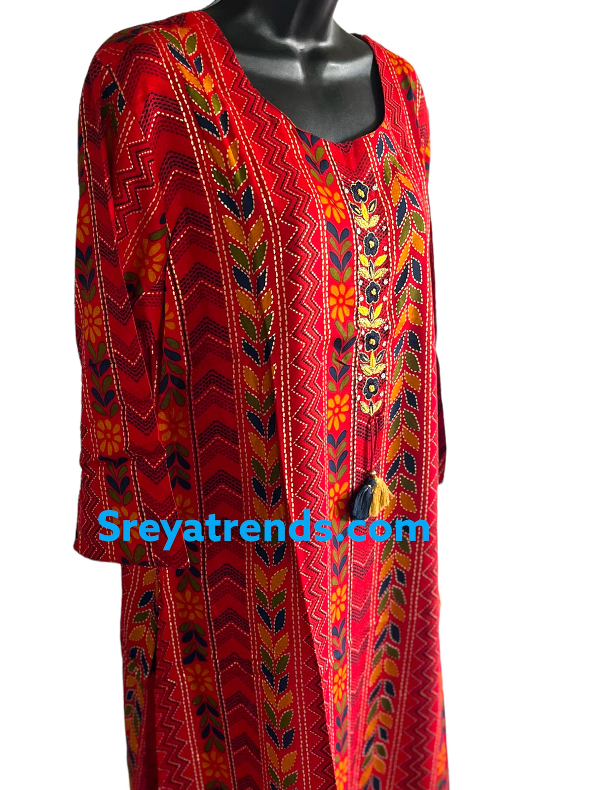 Buy Rayon Embroidered Thread Work Kurti for Women, Purple - M Online at  Best Prices in India - JioMart.